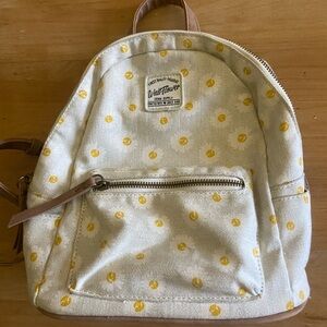 Wallflower Daisy Backpack